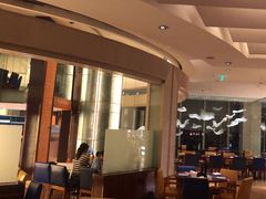 -怡咖啡海鲜自助餐厅(浦东香格里拉店)