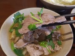 -谢老五跷脚牛肉·非遗传承店