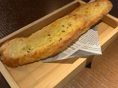 -卡普里披萨·牛扒·下午茶