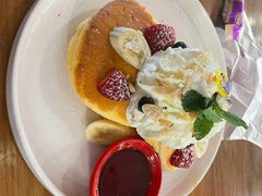 自制树莓松饼-304/BRUNCHRESTAURANT