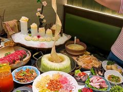 -得意咚瓜·顺德鱼生·冬瓜火锅(深圳首店)
