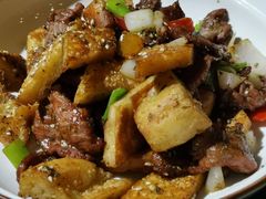 -伊带伊路新疆美食府(呼家楼店)