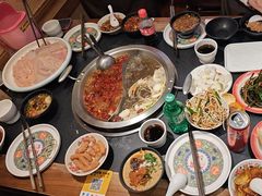 -沸炉重庆老火锅(军事博物馆店)