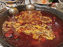 -旧街市鲜货老火锅(大光路店)