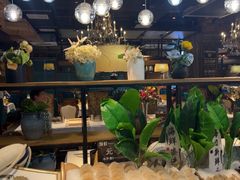 -领鲜活海鲜榴莲自助火锅(东门店)