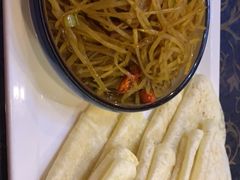 -乡村馕坑肉·烧烤·新疆菜·本地人更爱吃(阿勒泰首店)