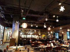 大堂-Carbon莫卡哆·意大利复古集市餐厅(杭州大厦店)