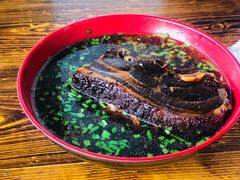 -小龙大肉面馆