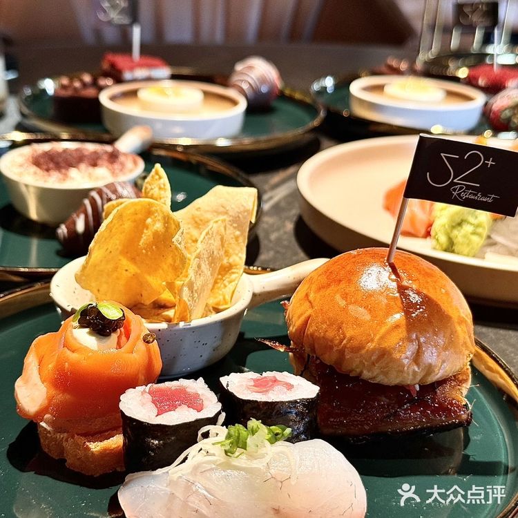 王府井喜悦52+餐厅：美食与风景的双重盛宴