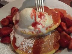 -Pancakes on the rocks(Darling Harbour)