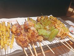 -丽伟的串·烧烤·砂锅(季景天地店)