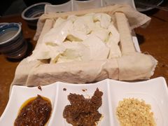 -95号酱骨·一块豆腐(展春园西路店)
