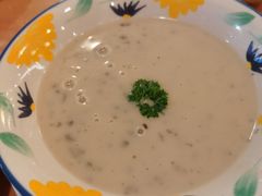 -萨莉亚意式餐厅(新洲家乐福店)