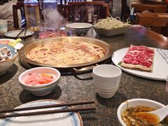 -小天鹅火锅·一线江景洪鼎旗舰店(洪崖洞店)