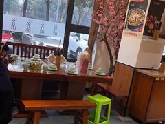 -六合居·明厨亮灶餐厅(成双大道店)