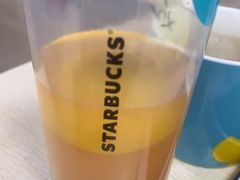 -星巴克(珠海摩尔百货店)