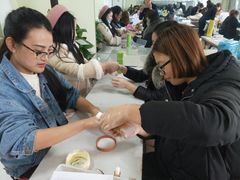 -群丽化妆摄影美甲纹绣培训学校