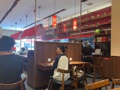 -顺溜·手工刀削面·黑金店(铜锣湾店)