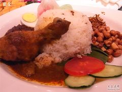 马来风光-港东盛宴烧腊至尊