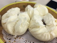 鲍汁瑶柱叉烧包-中山国际酒店中餐厅