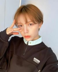 -东方美妍小鹏造型