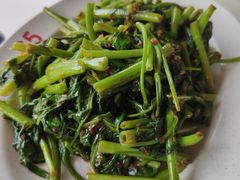 -纽顿熟食中心