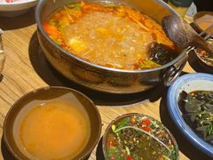 -黔诚多彩火锅(甲秀楼店)