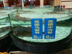 -东豪园林海鲜酒家(南港路辅路店)