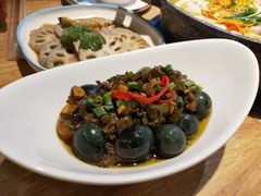 -山城外·非遗酸菜鱼(新都汇融店)