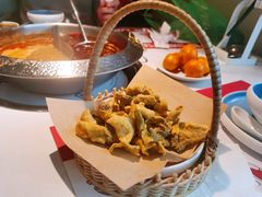 -左庭右院鲜牛肉火锅(金山万达店)