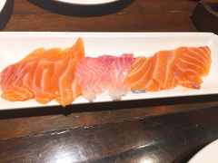 -四海一家自助餐(益田假日广场店)