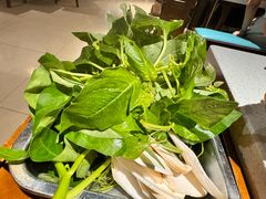 -贵府酸汤牛肉火锅·贵州老字号(飞山街店)
