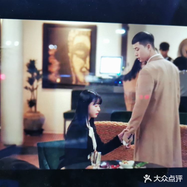 爱情是经不起等待的～