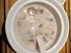 甜品桃露-雷门拉面·现熬骨汤(凯德来福士店)