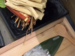 -湊湊火锅·茶憩(打浦桥日月光店)