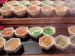 -牛YO寿喜烧·铁板烧和牛火锅自助(市府恒隆店)