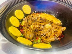 -玺炖·中国铁锅炖(虹桥天街店)