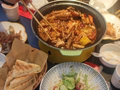 -多嘴超级肉蟹煲(中街恒隆故宫店)