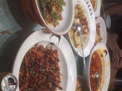 -首秀·四川料理(吾悦广场店)