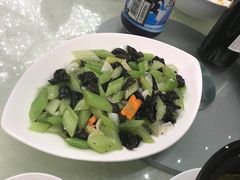 -南京国际青年文化中心