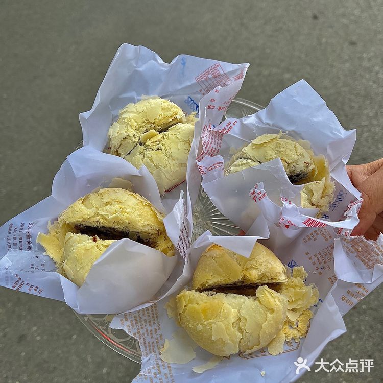 洛阳开了三十多年的老式点心 本土人都爱吃的糕点