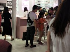 -Dior迪奥(上海世茂广场店)