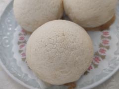 雪山焗叉烧餐包-迎宾楼·明记餐饮(南沙资讯科技园店)