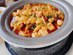 干锅牛蛙-柳莺湖上·湖景餐厅·江南菜(西湖店)