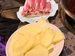 -肖肖酸萝卜鱼火锅(总店)