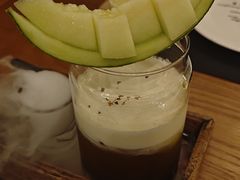 -Mark&Mars Restaurant