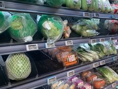 -七鲜超市(瑞虹天地太阳宫店)