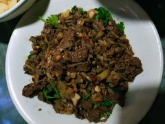 小炒黄牛肉-大碗厨 25年老字号 现炒湘菜(四季天地店)