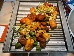 -桂满陇·手作小笼包&江南叫花鸡(中山公园店)
