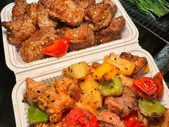 -建设三路(地铁站)